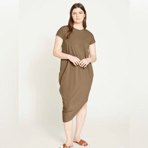 Universal Standard Iconic Geneva  Dress Crocodile Asymmetrical Hem T Shirt Dress